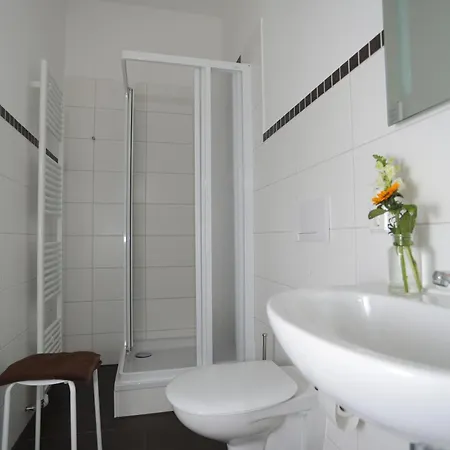 Bewos Gaestehaus Penzion 3*